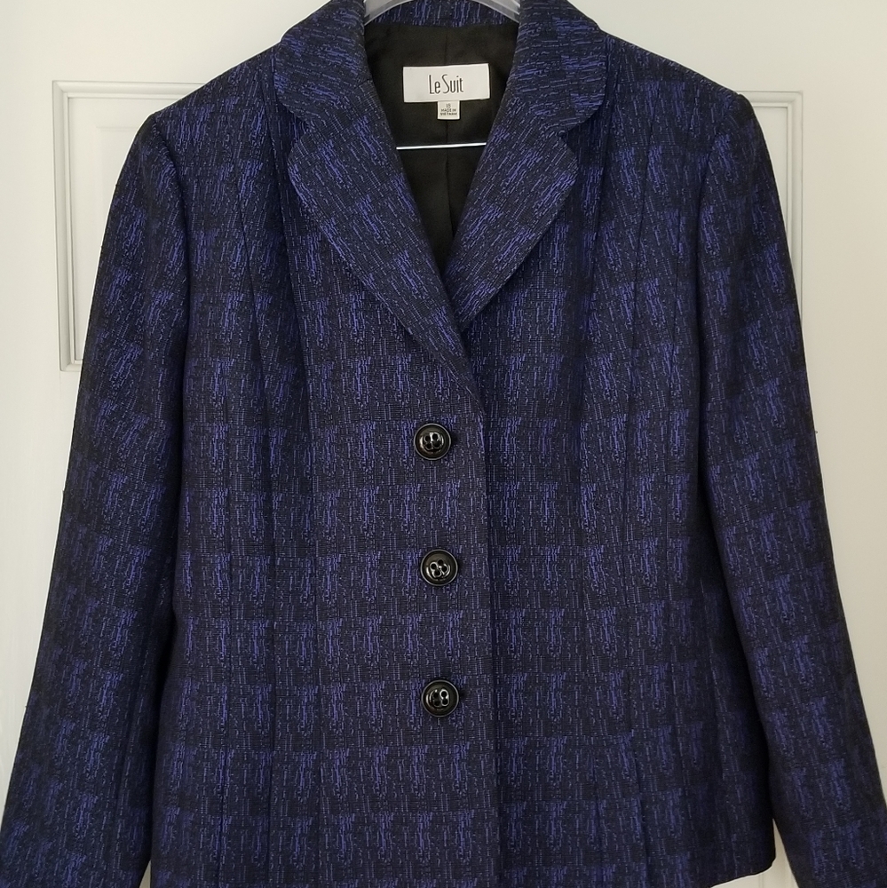 Suit